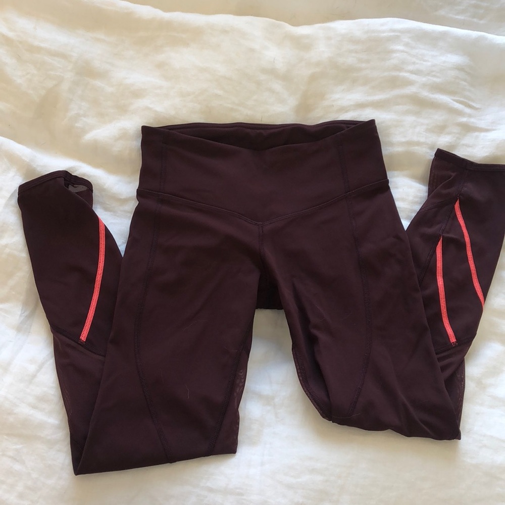 Maroon Lululemon 7/8 leggings